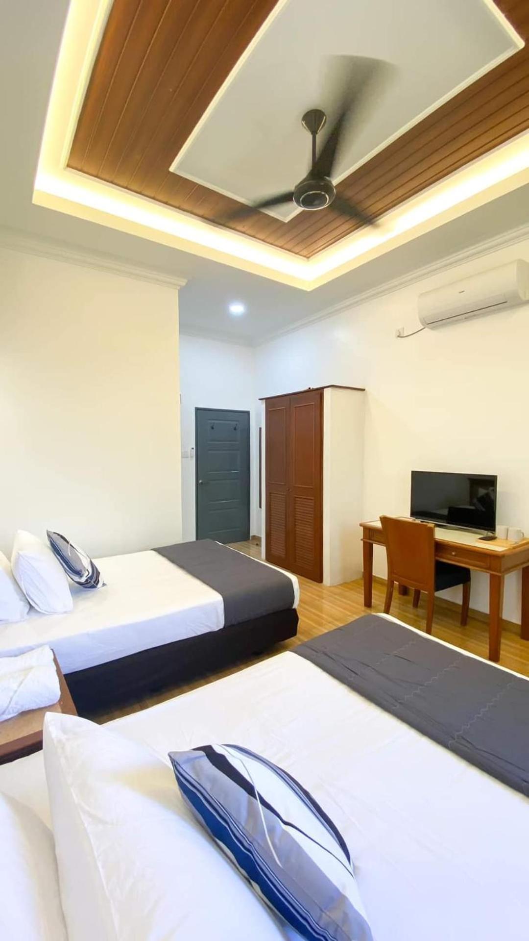 Eleven25 Roomstay ドゥングン エクステリア 写真