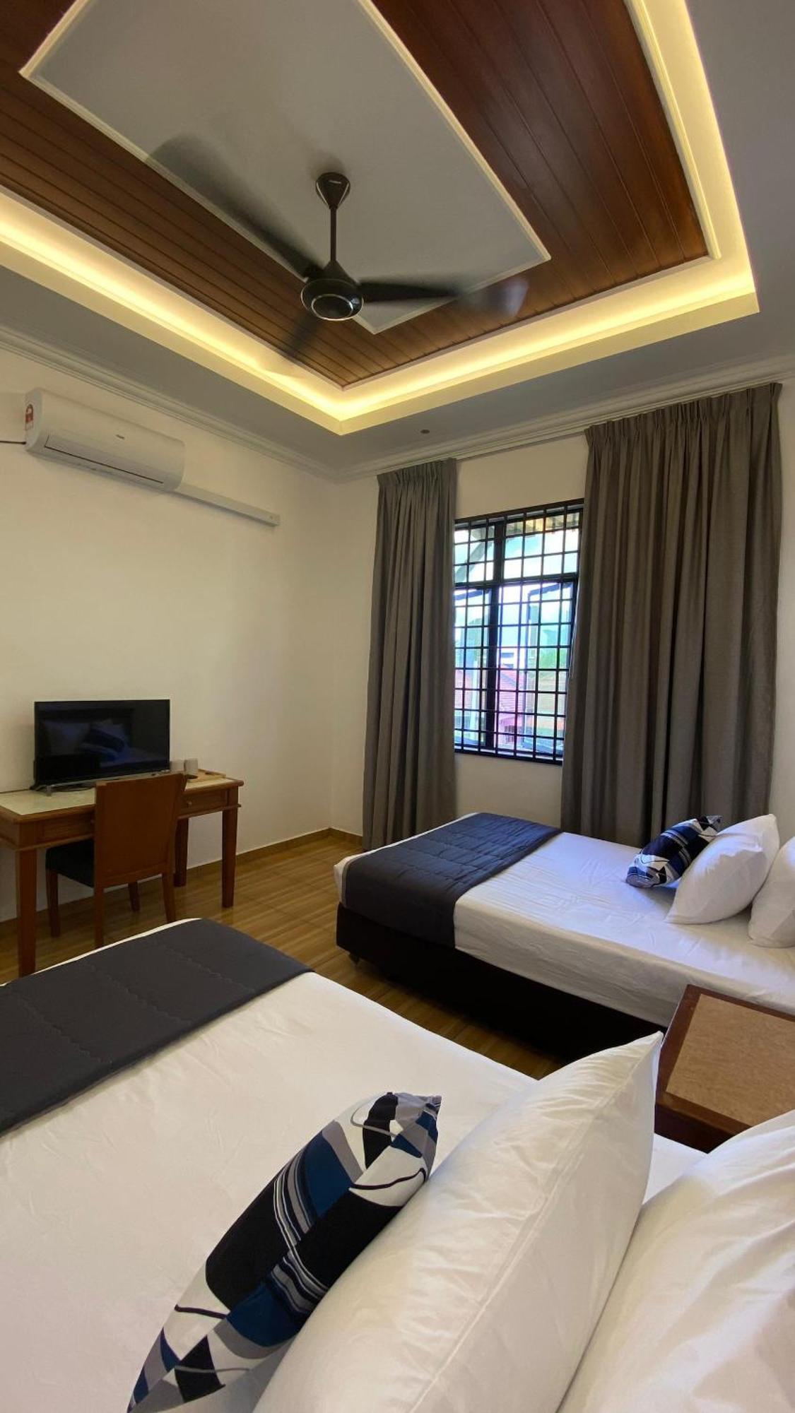 Eleven25 Roomstay ドゥングン エクステリア 写真